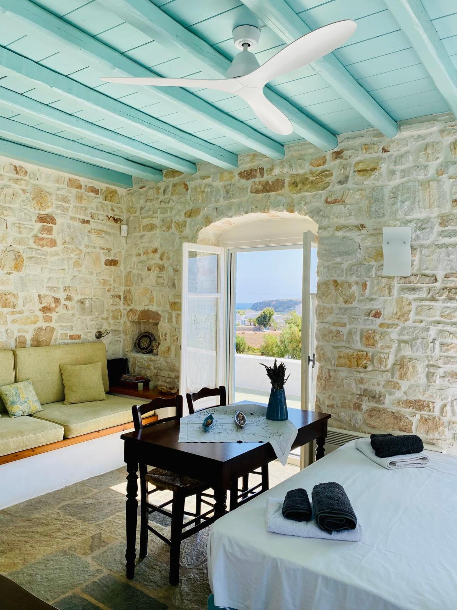 Santa Maria Traditional Stone Studio 外观 照片